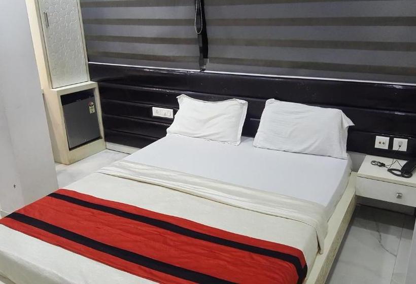 בית מלון כפרי Hiland In