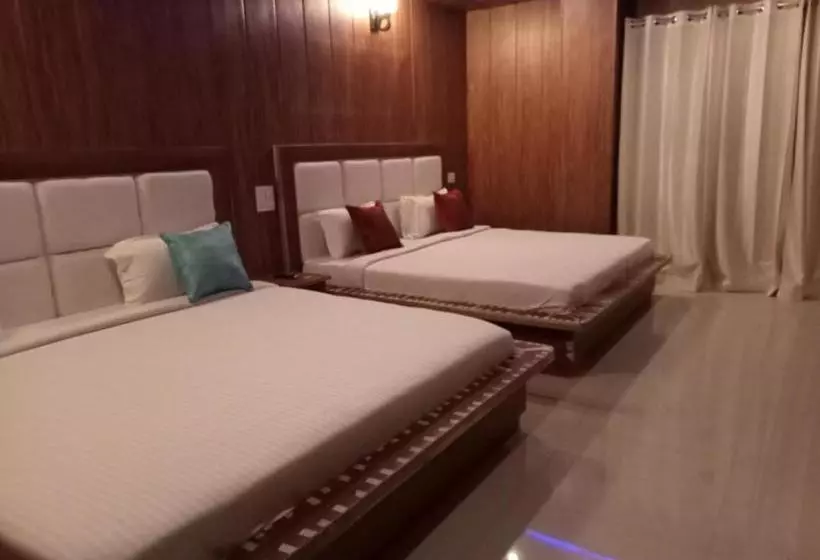 هتل Himalaya View