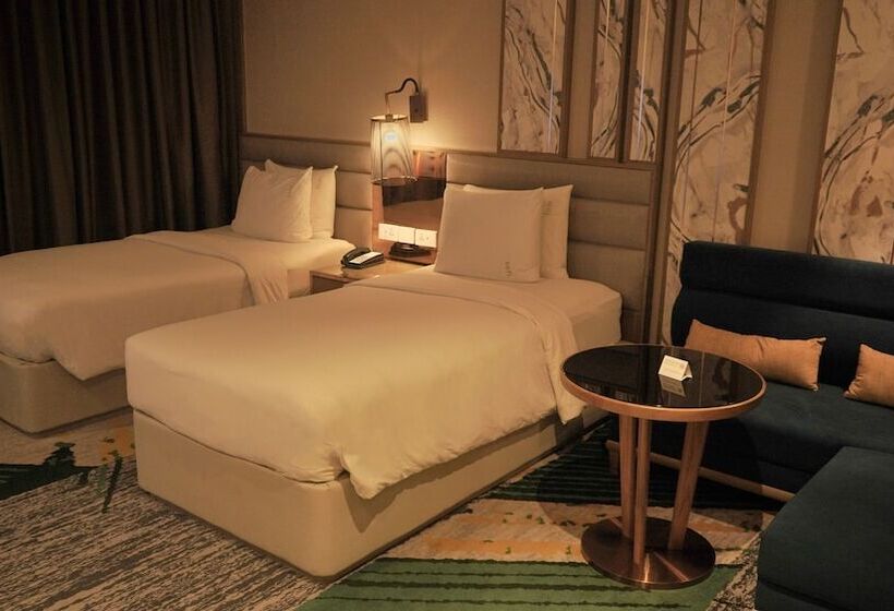 هتل Holiday Inn Chandigarh Zirakpur, An Ihg