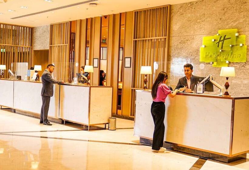 هتل Holiday Inn Chandigarh Zirakpur, An Ihg