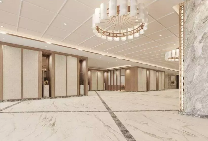 Hotelli Holiday Inn Chandigarh Zirakpur, An Ihg