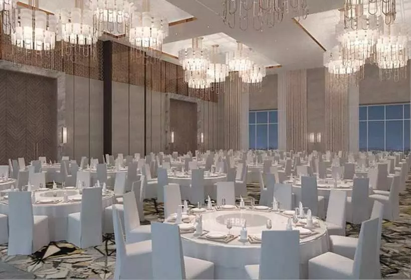 Hotelli Holiday Inn Chandigarh Zirakpur, An Ihg