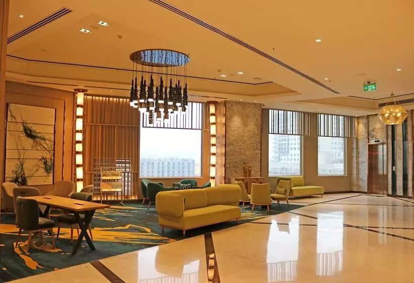 Hotelli Holiday Inn Chandigarh Zirakpur, An Ihg