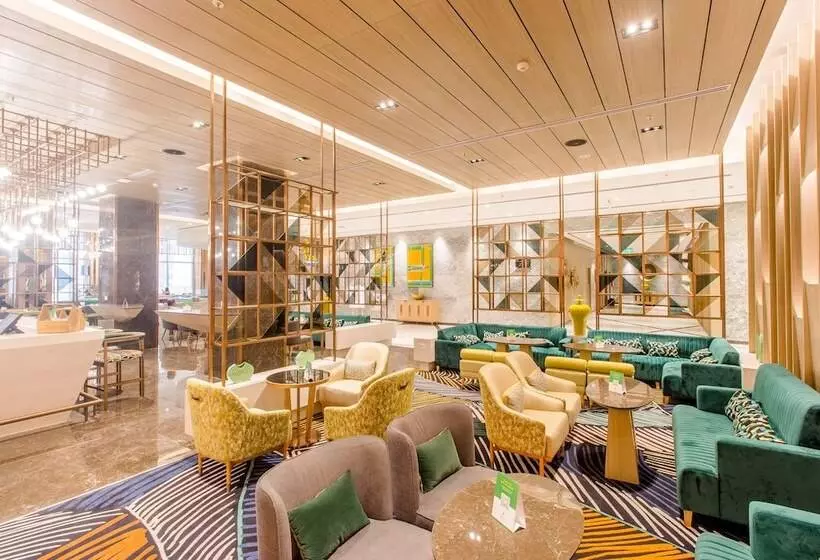 Hotelli Holiday Inn Chandigarh Zirakpur, An Ihg