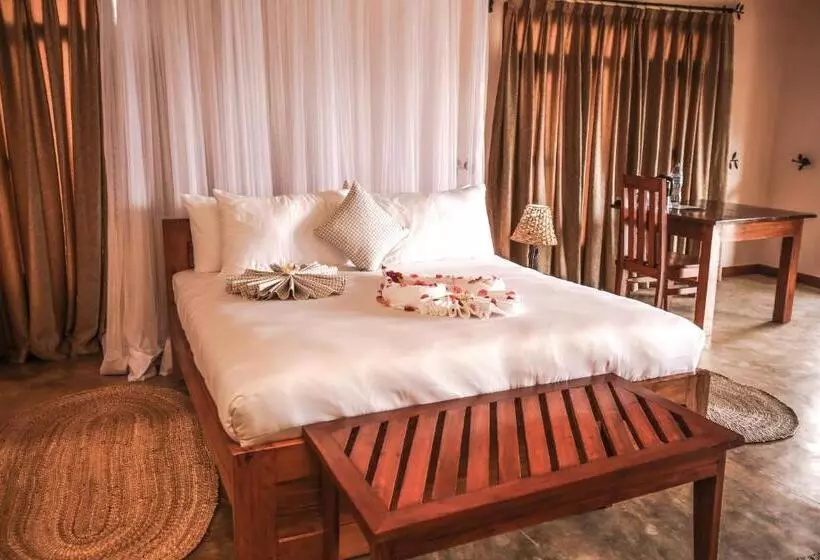 هتل Ngorongoro Marera Mountain View Lodge