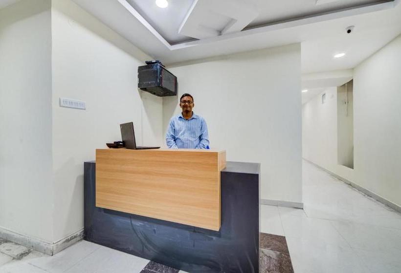 ホテル Flagship Malkajgiri