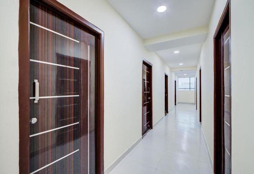 ホテル Flagship Malkajgiri