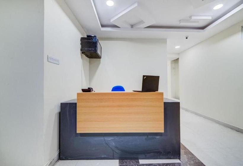 ホテル Flagship Malkajgiri