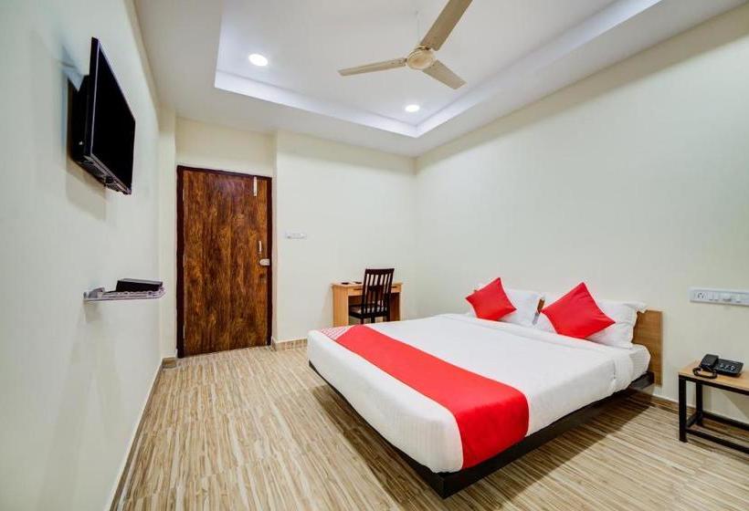 ホテル Flagship Malkajgiri