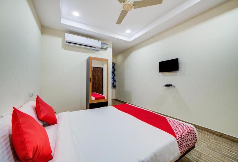 ホテル Flagship Malkajgiri