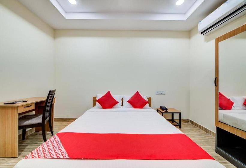 ホテル Flagship Malkajgiri