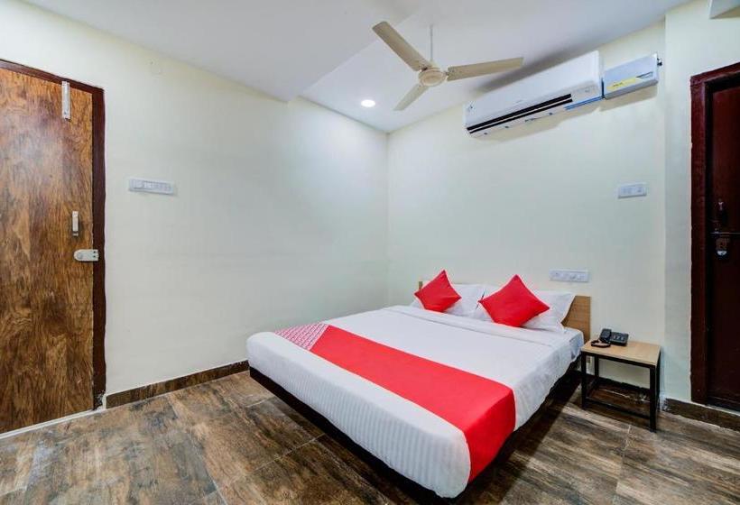 ホテル Flagship Malkajgiri