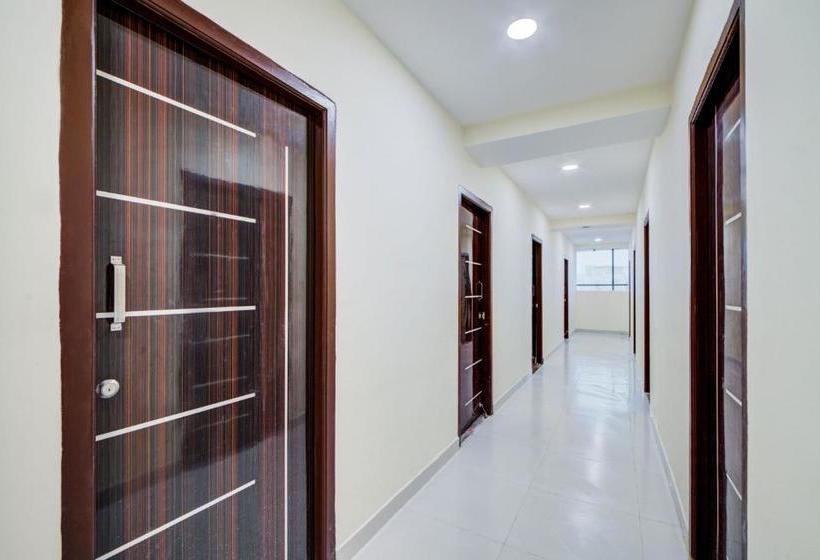 ホテル Flagship Malkajgiri