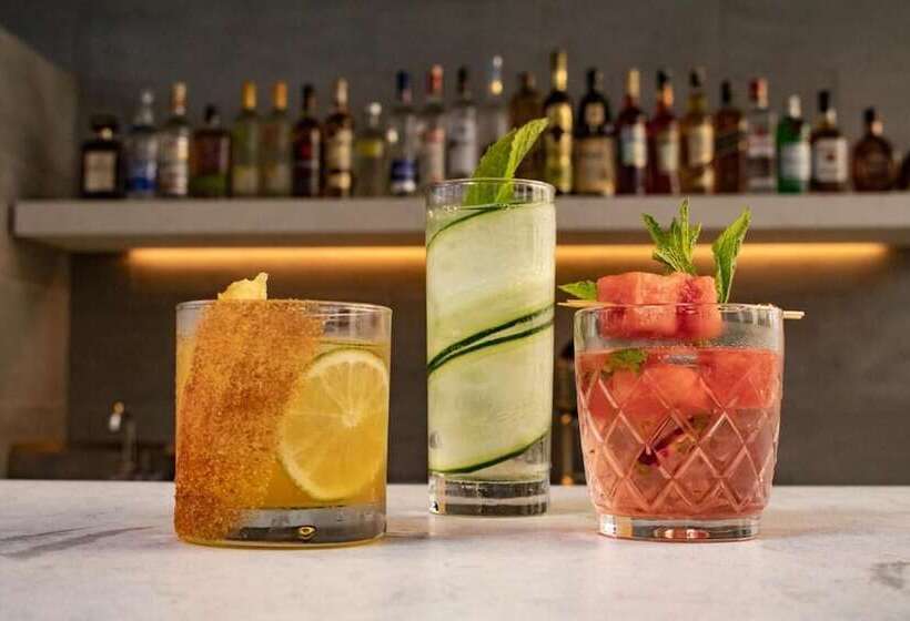 هتل Palacio Provincial San Juan, Curio Collection By Hilton