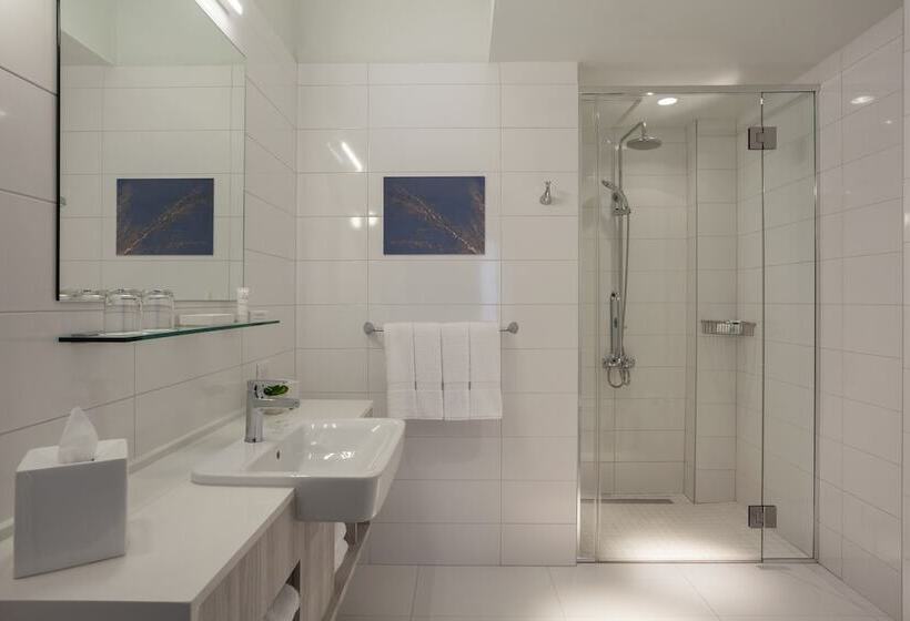 هتل Palacio Provincial San Juan, Curio Collection By Hilton