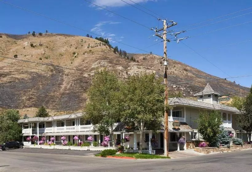 هتل Parkway Inn Of Jackson Hole