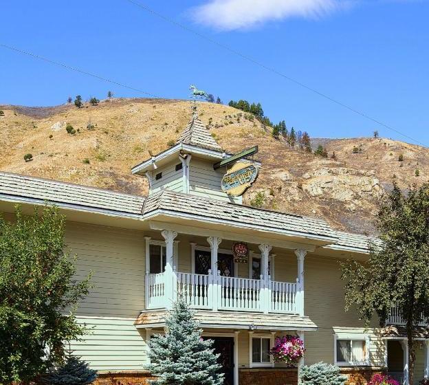 בית מלון כפרי Parkway Inn Of Jackson Hole