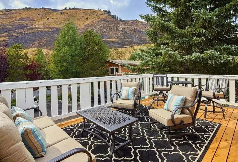 هتل Parkway Inn Of Jackson Hole