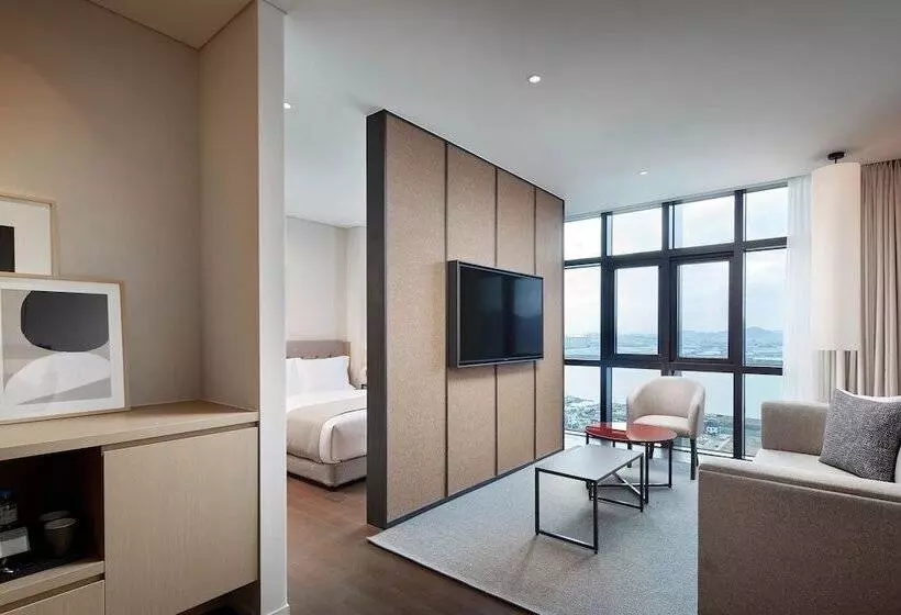 ホテル Shilla Stay Seobusan Gimhae Airport   Noksan