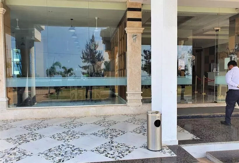 Hotelli Vits Excellensea Karde Beach