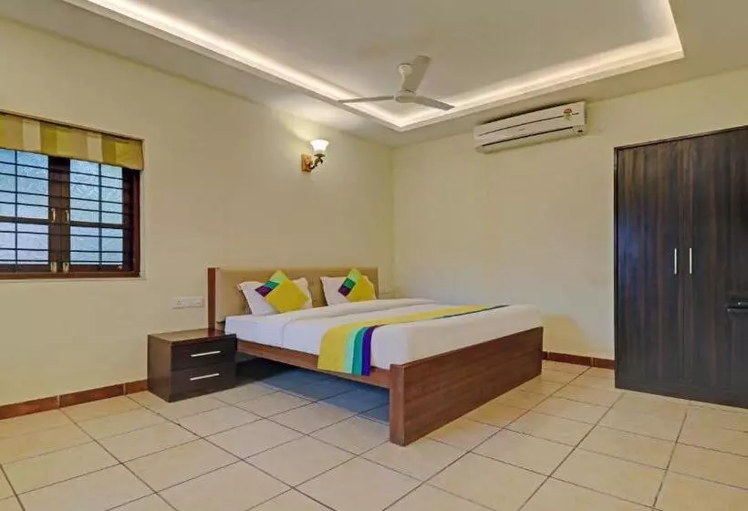 Itsy Hotels Vailankanni Natures Inn