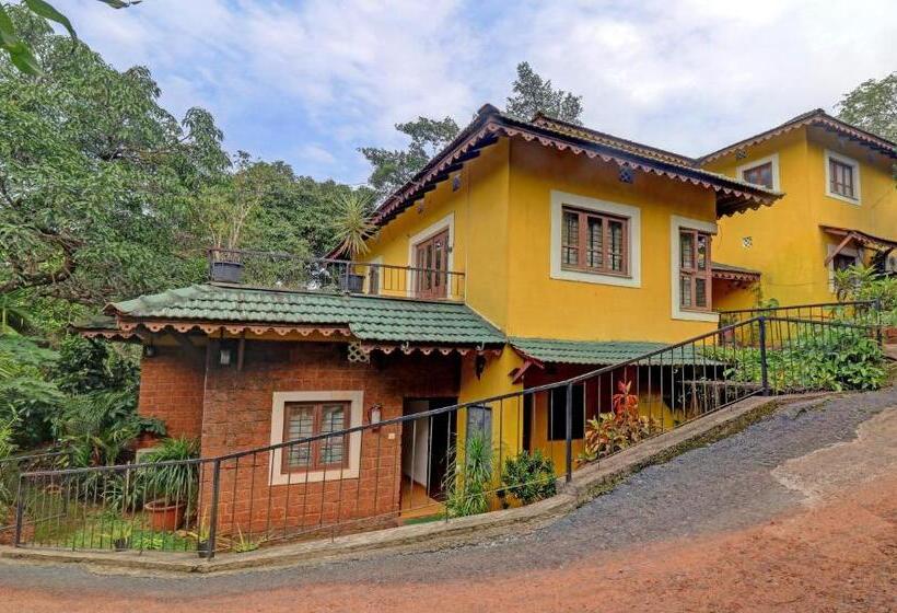 Itsy Hotels Vailankanni Natures Inn