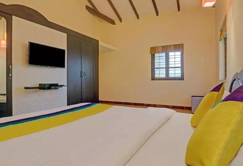 Itsy Hotels Vailankanni Natures Inn
