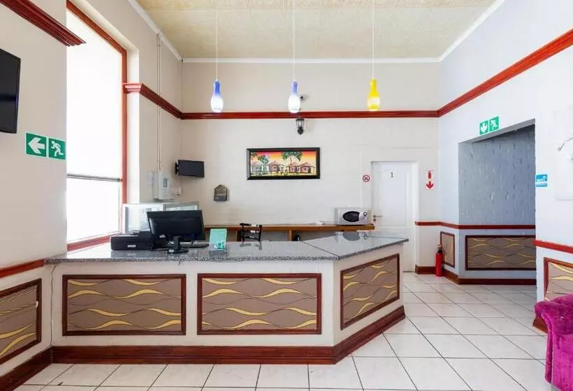پانسیون Cape Palm Royal Guest House