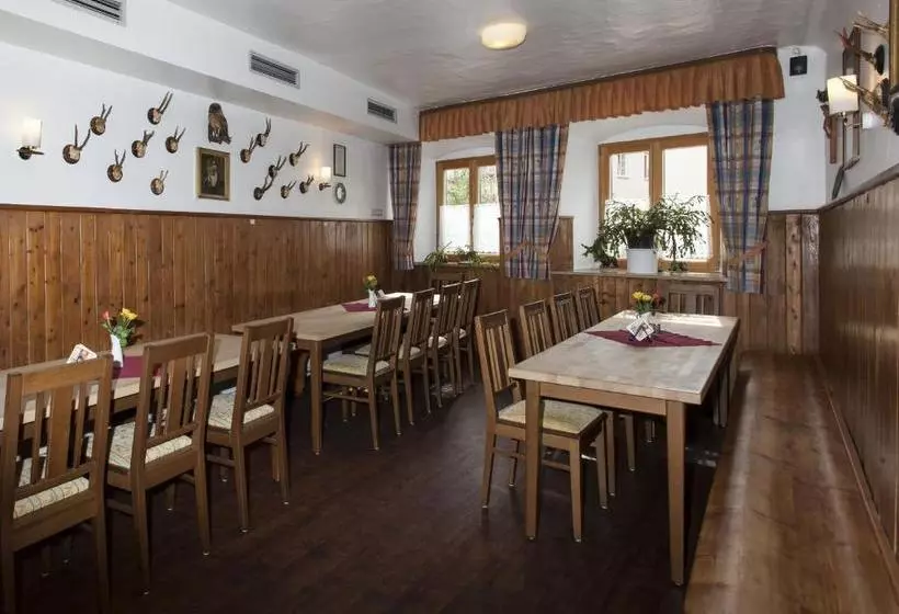 Ostello Gasthof Stern