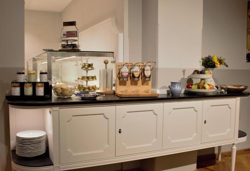 Gästehaus Plönlein Hotel Goldener Hirsch Rothenburg