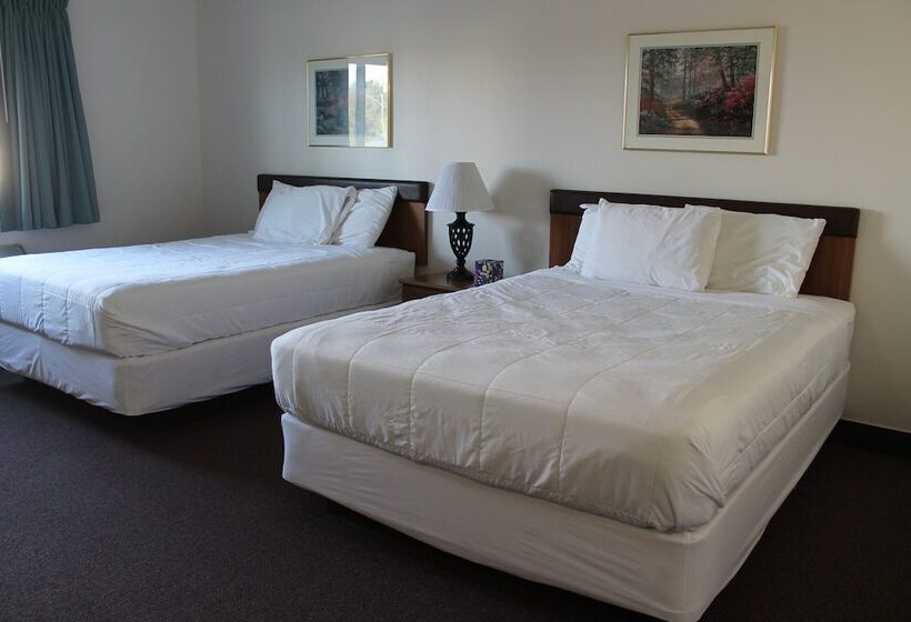 Отель American Host Inn