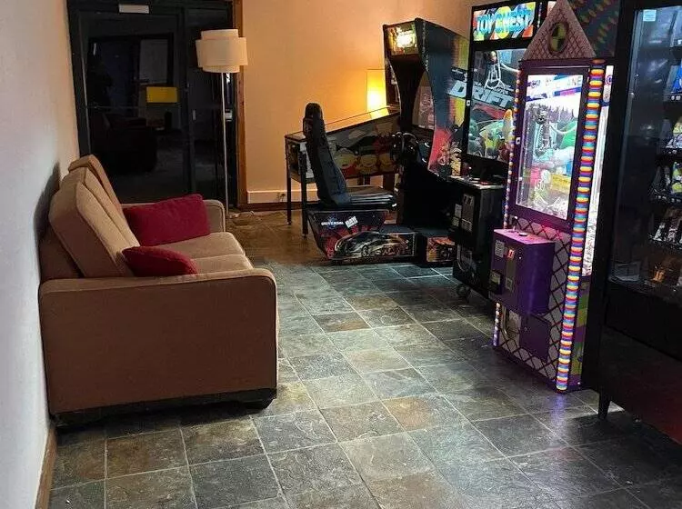 ホテル Clarion Inn