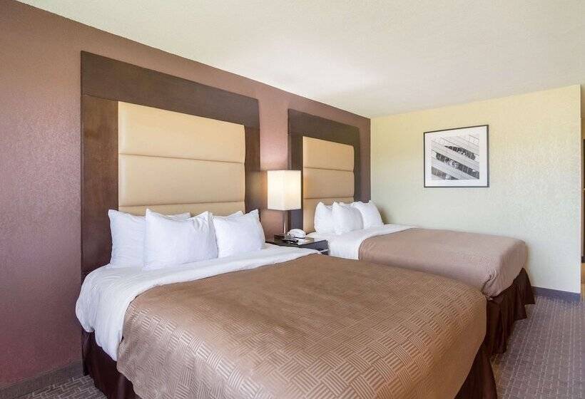 ホテル Clarion Inn