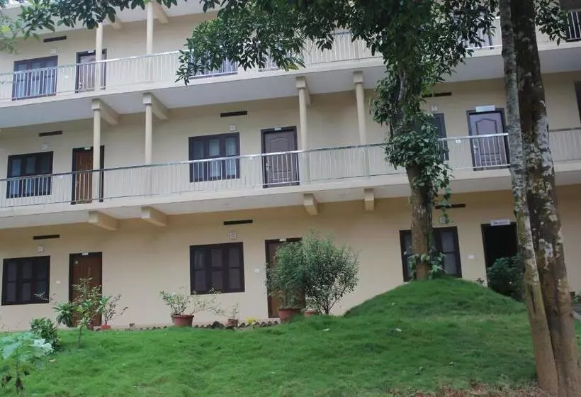 Hotelli Gooseberry Family Retreats   Wayanad By Karapuzha Resorts