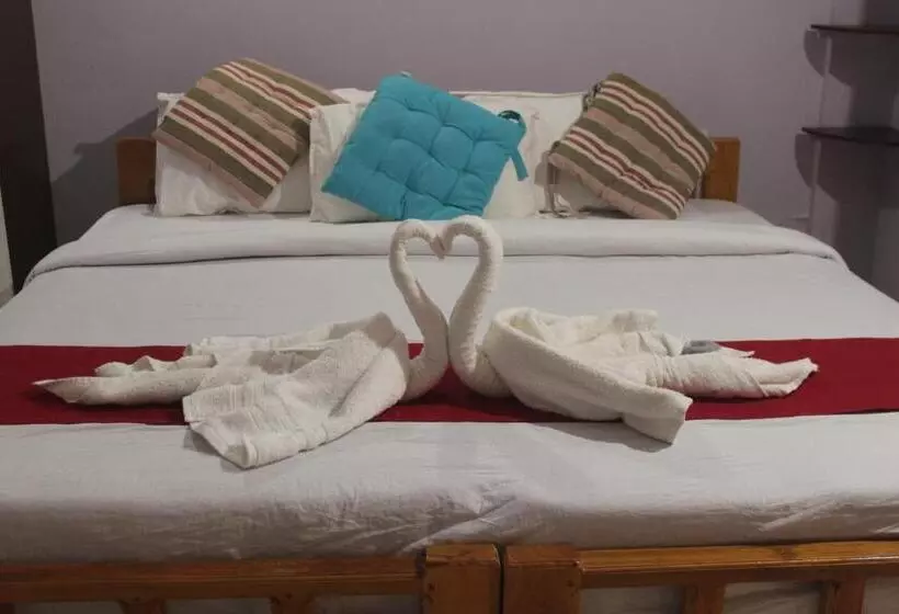 Hotelli Gooseberry Family Retreats   Wayanad By Karapuzha Resorts