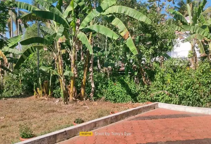 Hotelli Gooseberry Family Retreats   Wayanad By Karapuzha Resorts