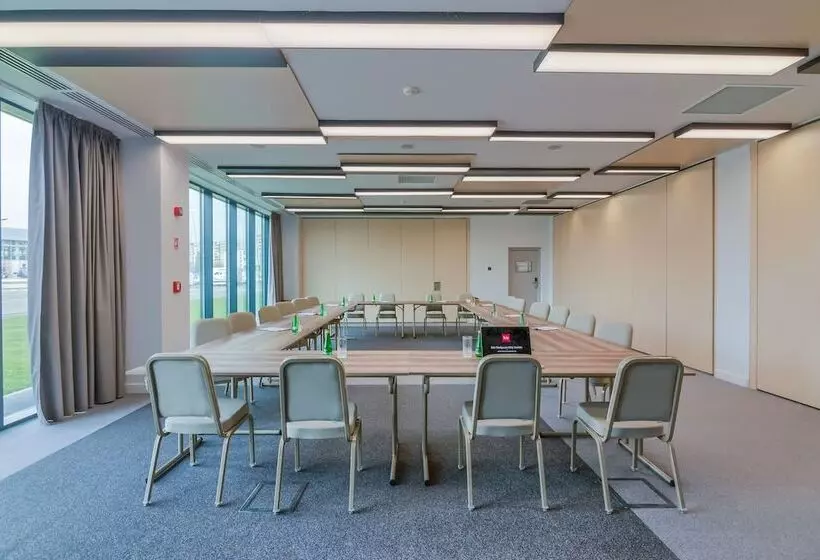ホテル Ibis Timisoara City Center