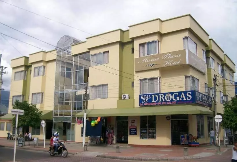 Hotelli Marux Plaza