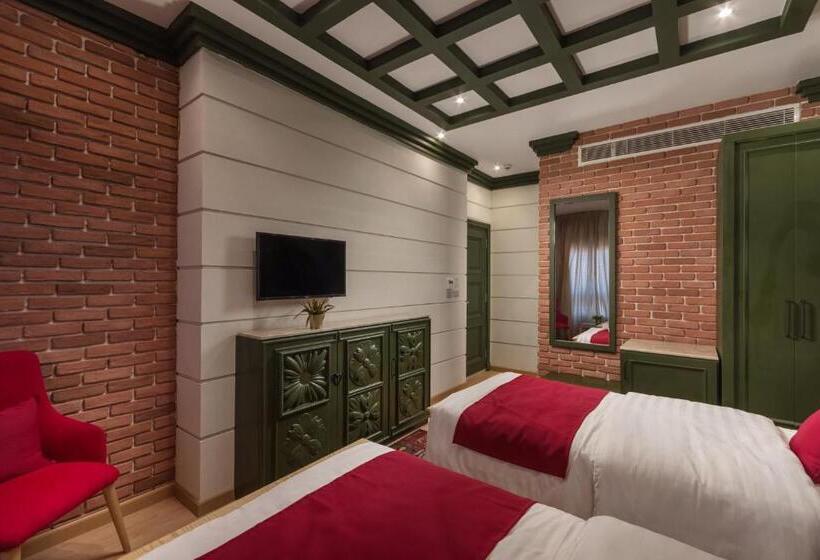 هتل Miramar Boutique