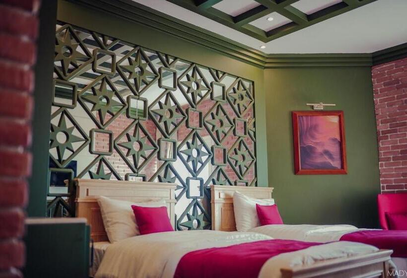 هتل Miramar Boutique