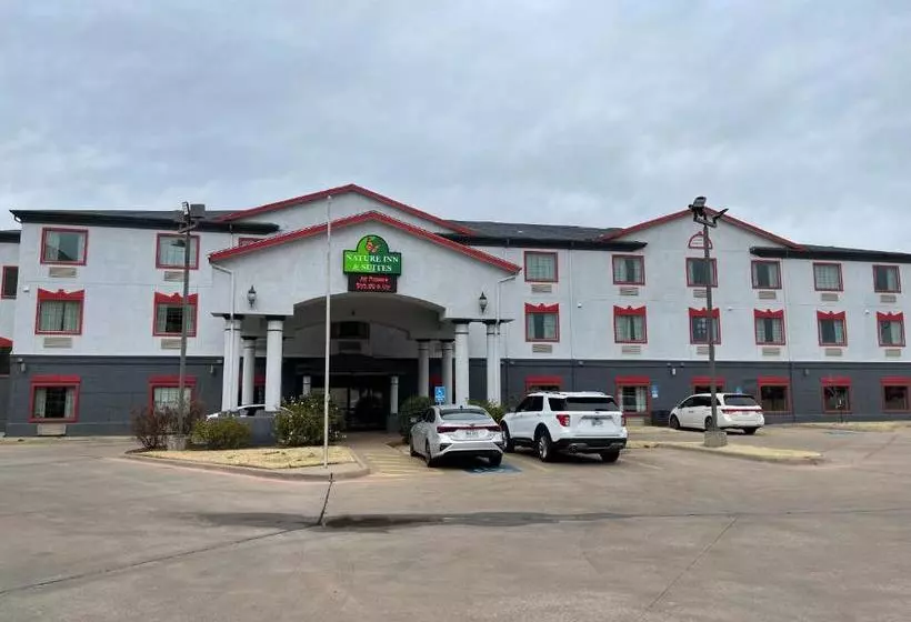 ホテル Nature Inn & Suites