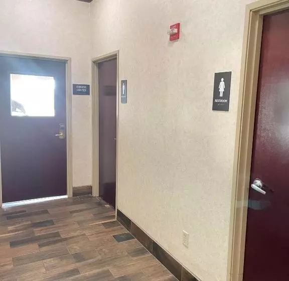 ホテル Nature Inn & Suites