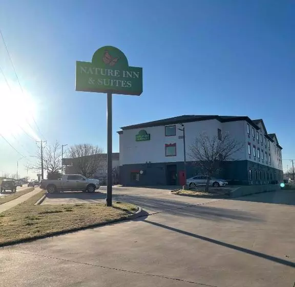 ホテル Nature Inn & Suites