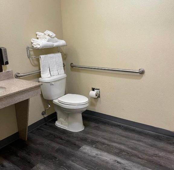 فندق Nature Inn & Suites