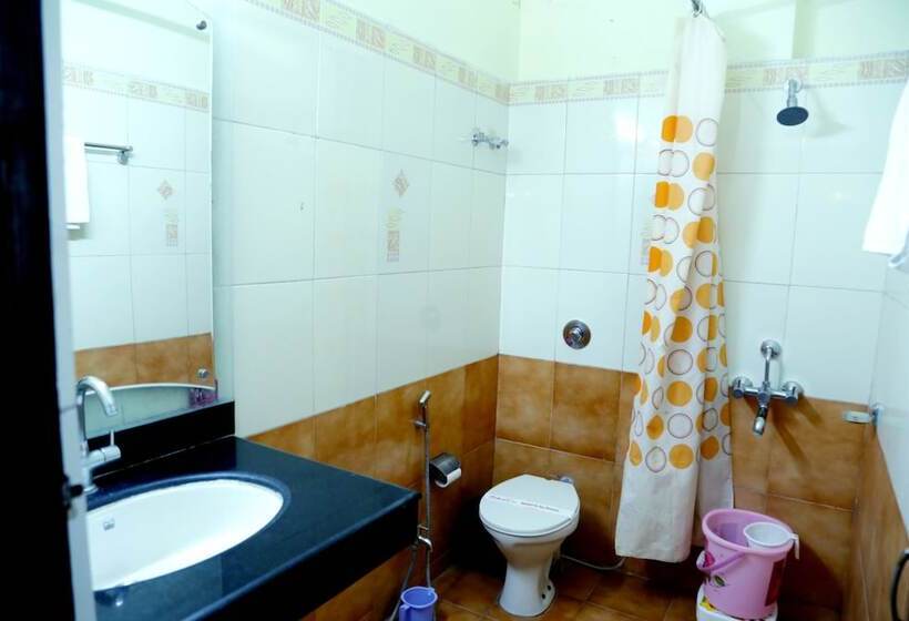 בית מלון כפרי Prayag Inn