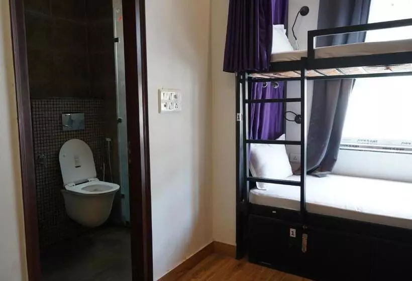 Joey S Hostel Rishikesh
