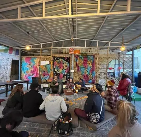 Joey S Hostel Rishikesh