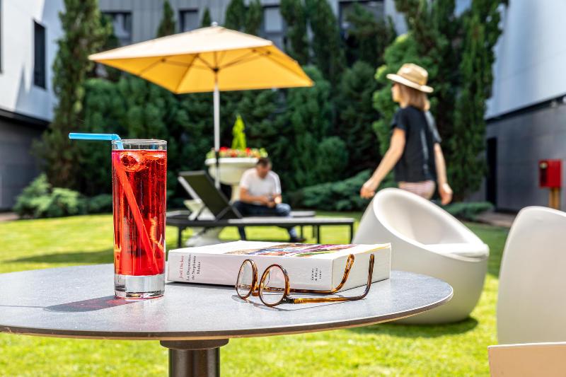 Les Jardins De St Cloud