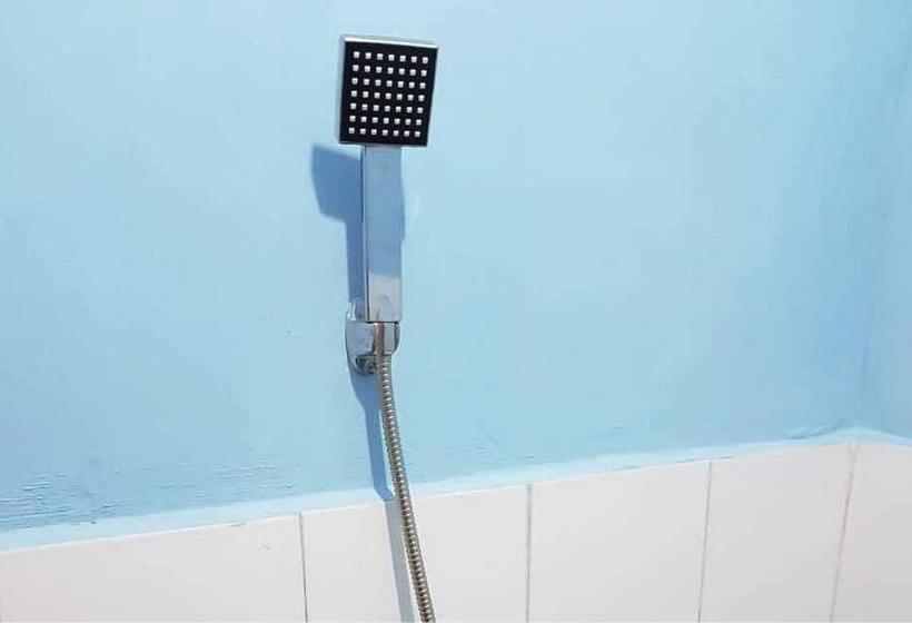 بنسيون Airangga Home Stay Syariah Berastagi Redpartner