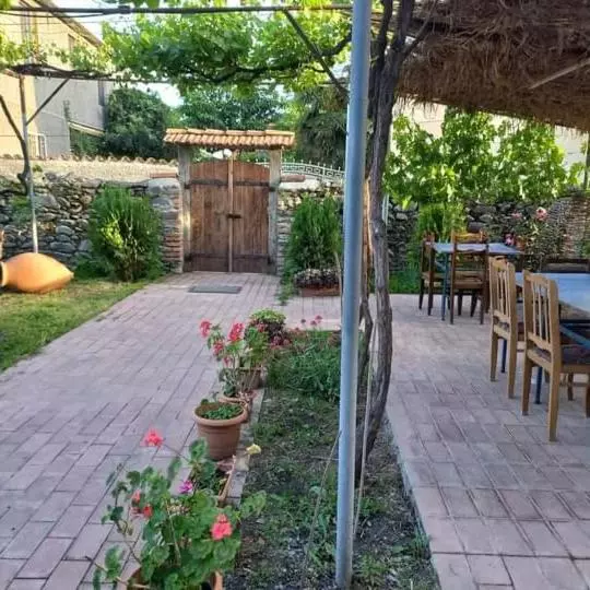 پانسیون Cottage And Gigo Papa's Wine Cellar
